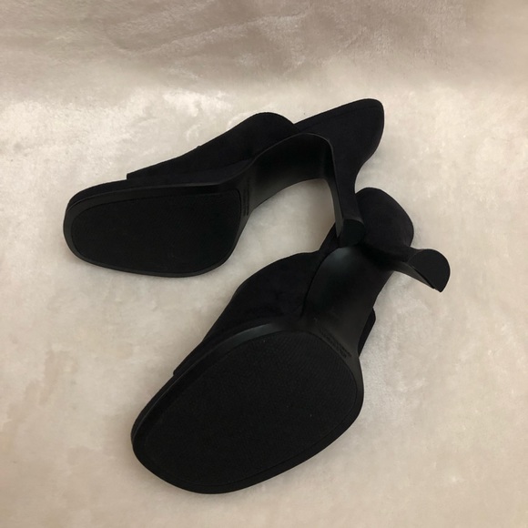 Rampage Sexy Slip-on Heels - Picture 5 of 7